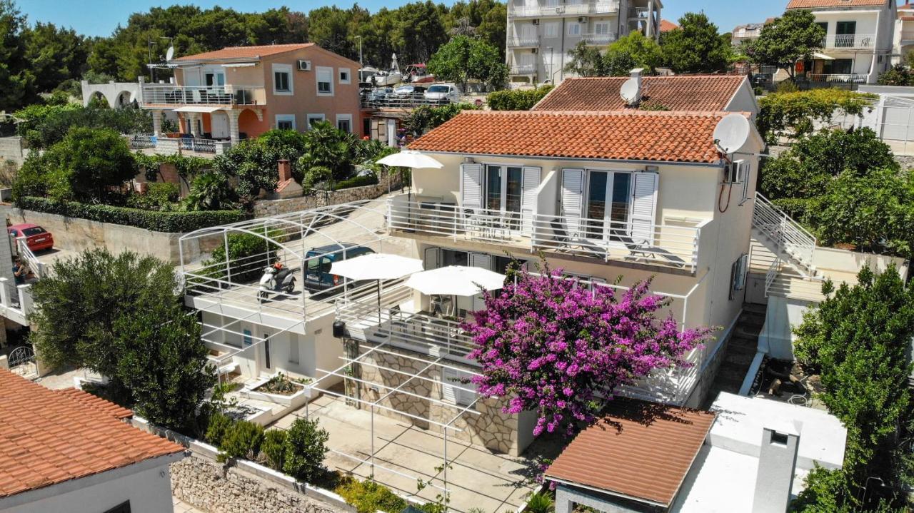Apartments Lumini トロギール エクステリア 写真