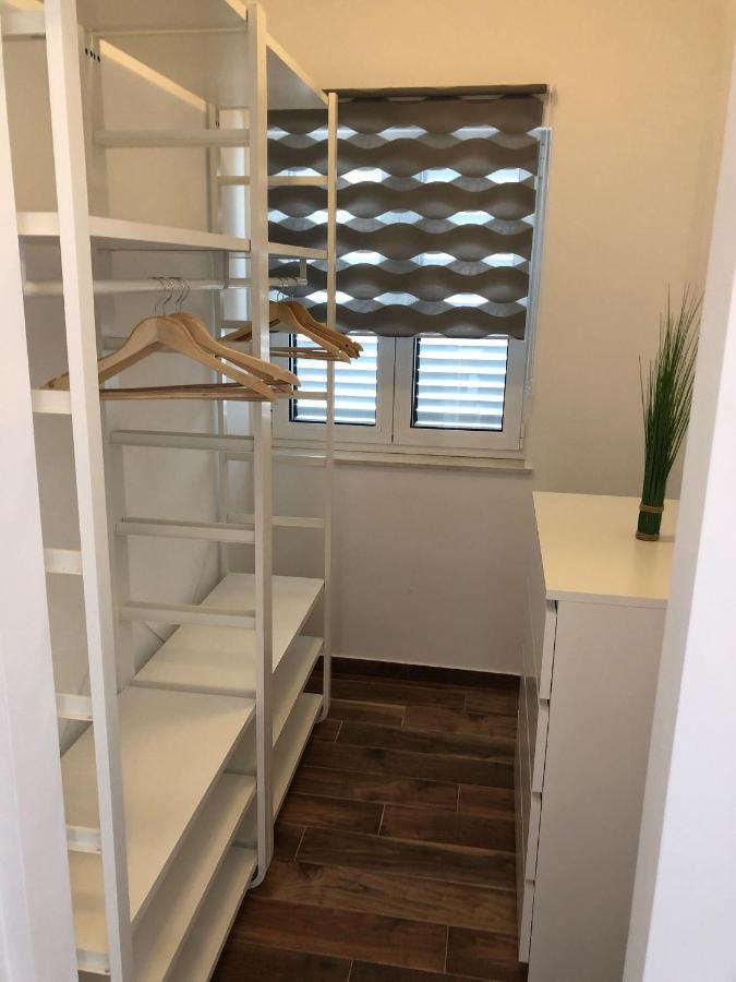 Apartments Lumini トロギール エクステリア 写真